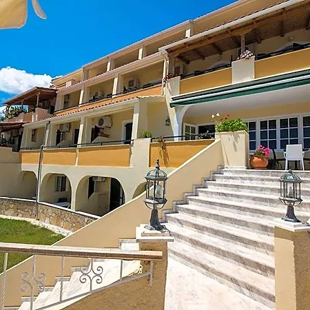 Niras Hotel 3*